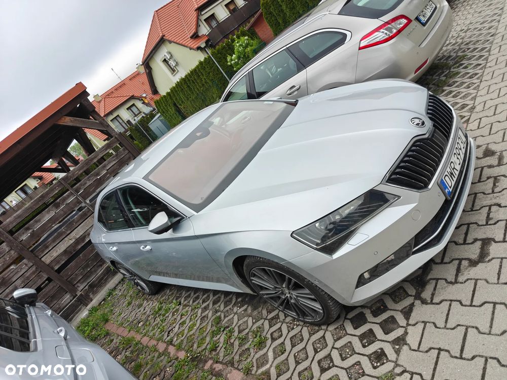 Skoda Superb 2.0 TSI DSG Style - 2