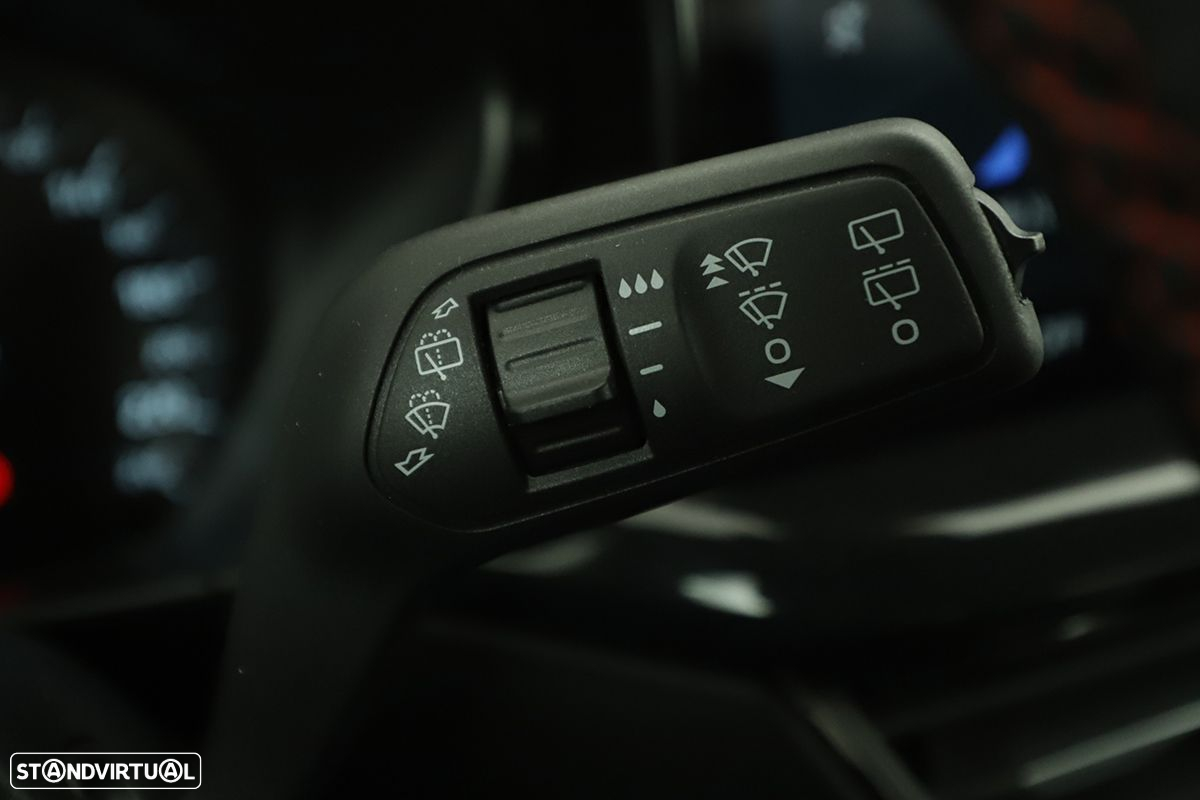 Ford Focus SW - 16