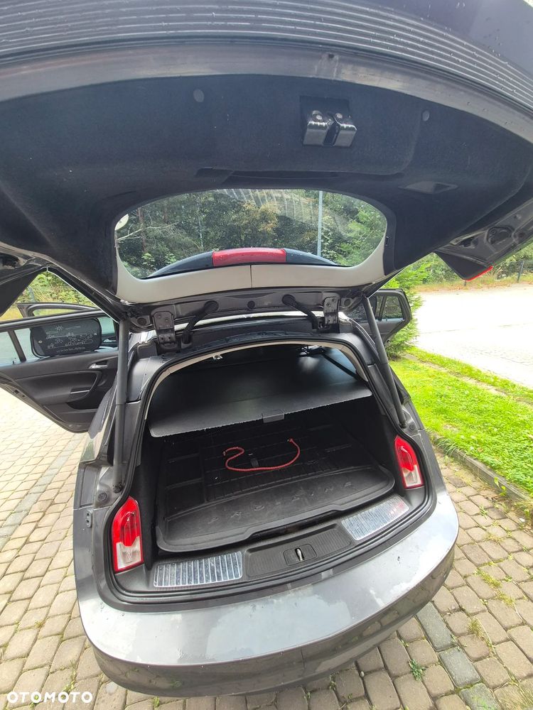 Opel Insignia - 15