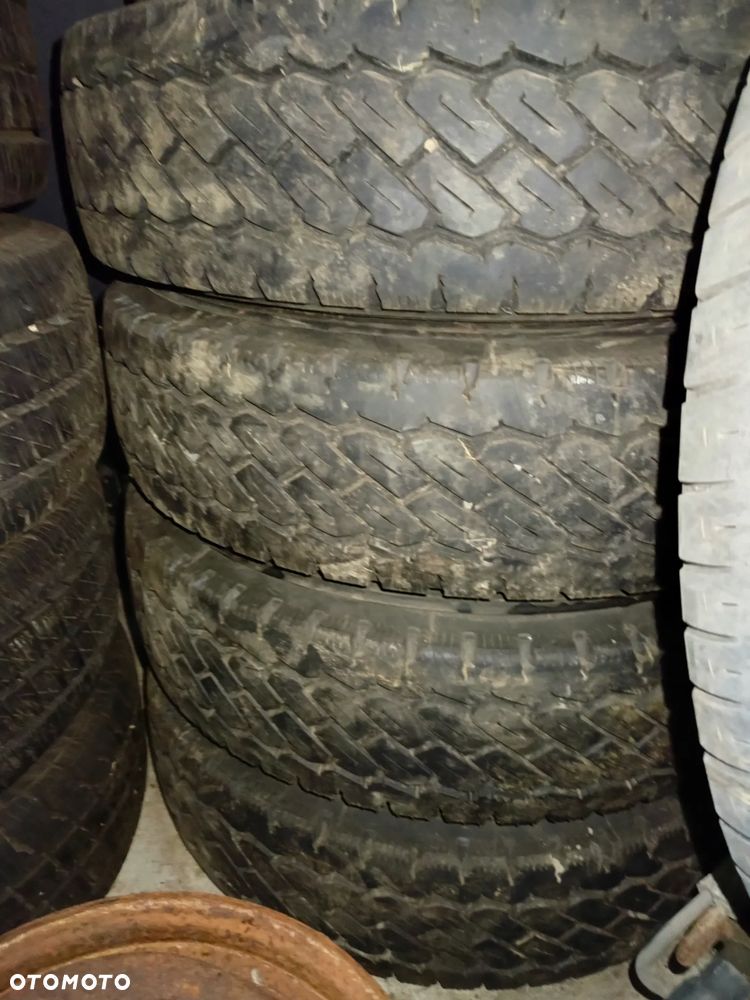 Midlum 7,5tony koła 17,5cala opony napędowe 4szt oraz Midlum Eurocargo Man Daf zderzak tył z lampami oraz Opony zimowe cena 320 za 2 szt 225/45/19 V XL Barum Polaris 5 - 4