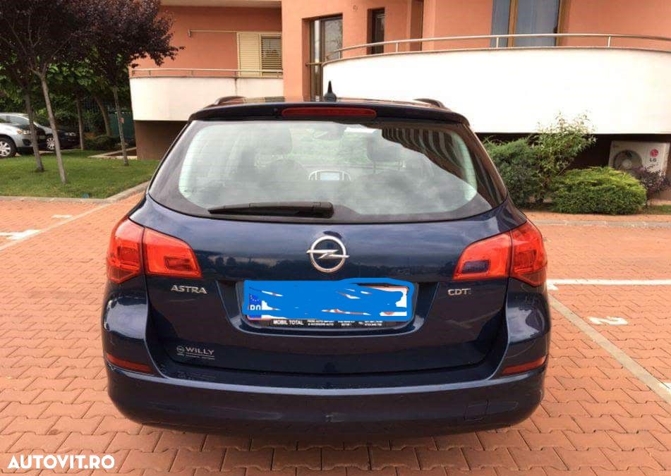 Opel Astra 1.7 CDTI Enjoy - 1