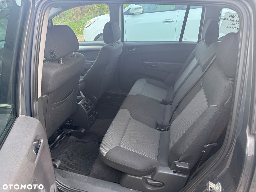 Opel Zafira 1.8 Family - 9