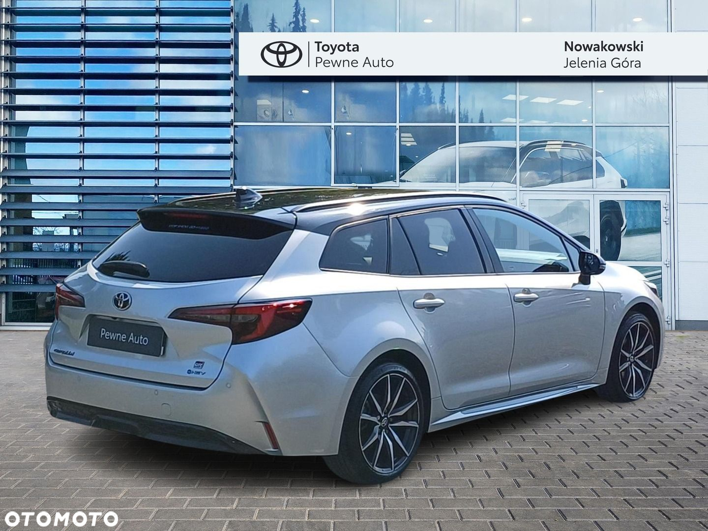 Toyota Corolla 1.8 Hybrid GR Sport Dynamic - 2