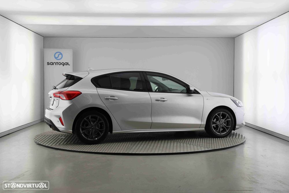 Ford Focus 1.0 EcoBoost ST-Line X - 6