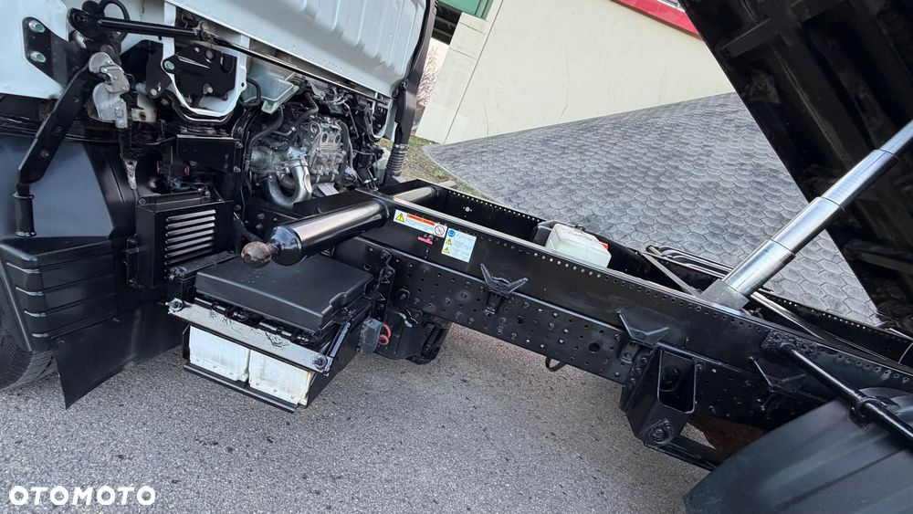 Mitsubishi Fuso - 29