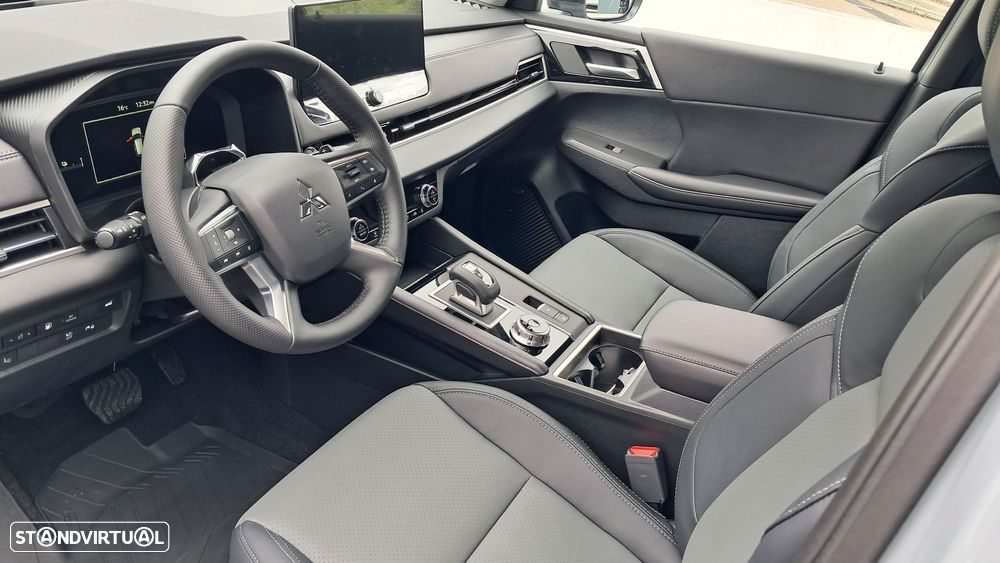 Mitsubishi Outlander 2.4 PHEV Sport Edition - 6