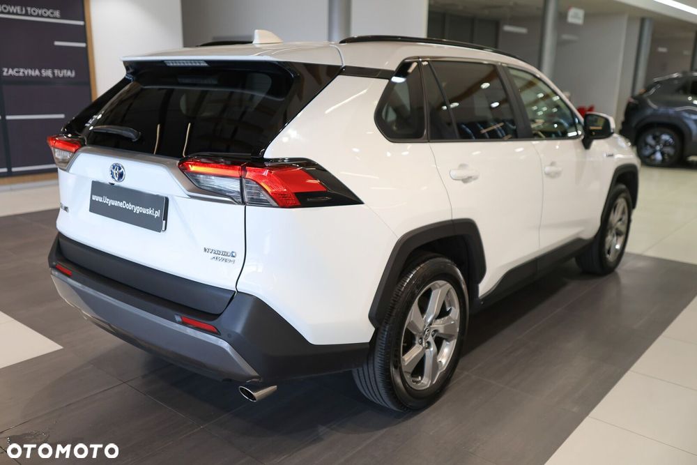 Toyota RAV4 - 10