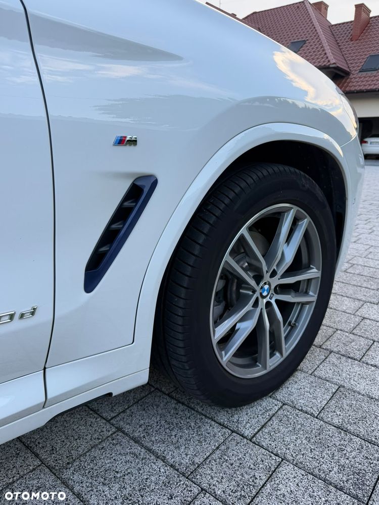 BMW X3 xDrive20d - 10