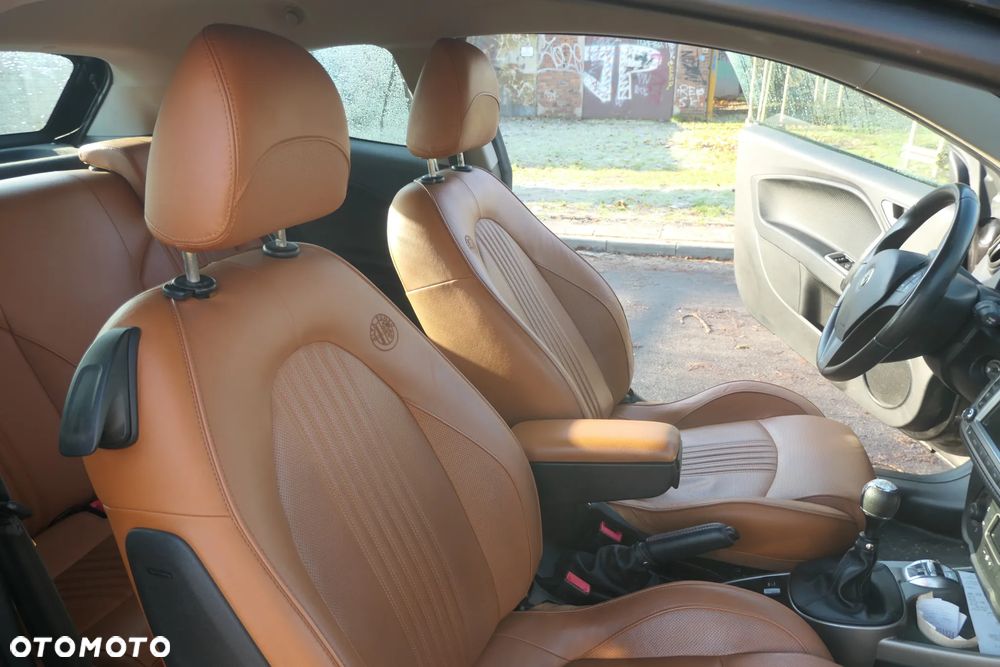 Alfa Romeo Mito 1.3 JTDM Distinctive S&S - 8