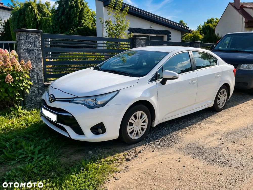 Toyota Avensis 1.8 Active - 2