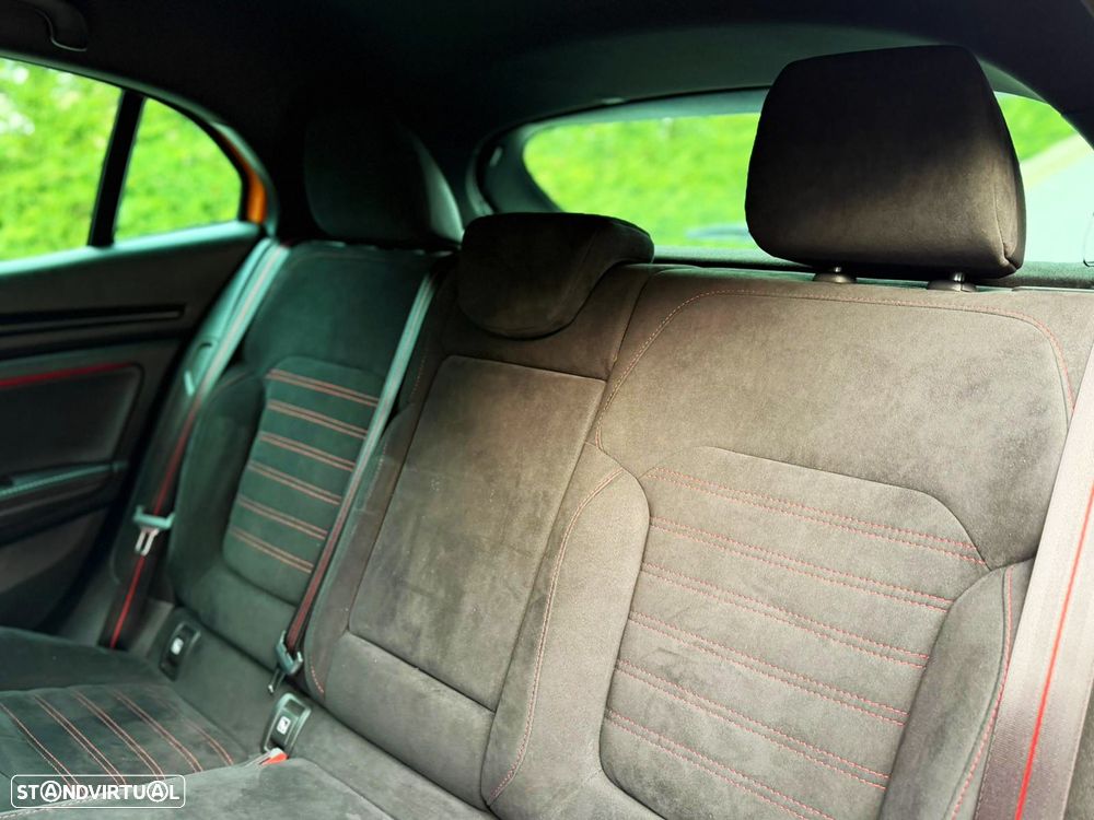 Renault Mégane TCe 300 GPF R.S. TROPHY - 24