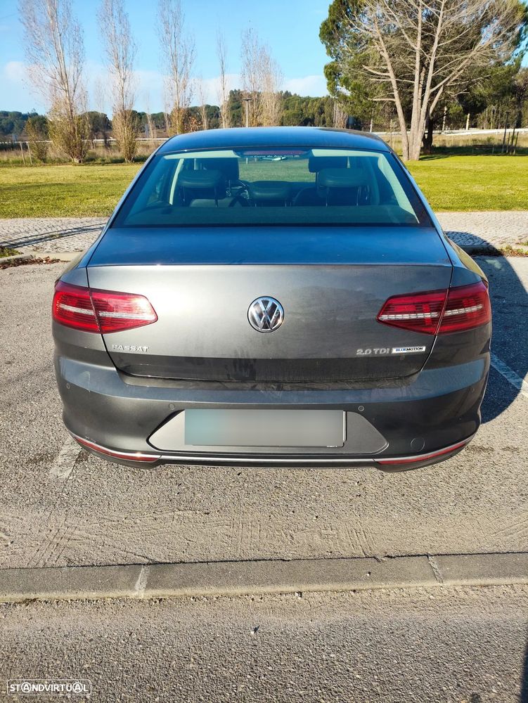 VW Passat 2.0 TDI Highline DSG - 5