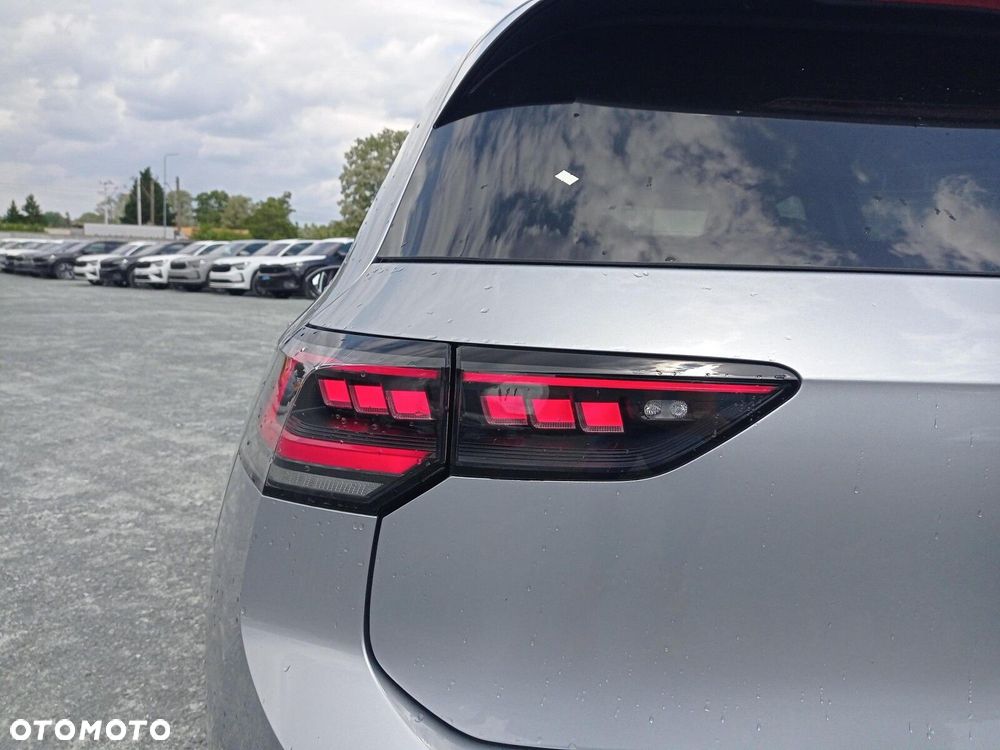 Volkswagen Golf - 19