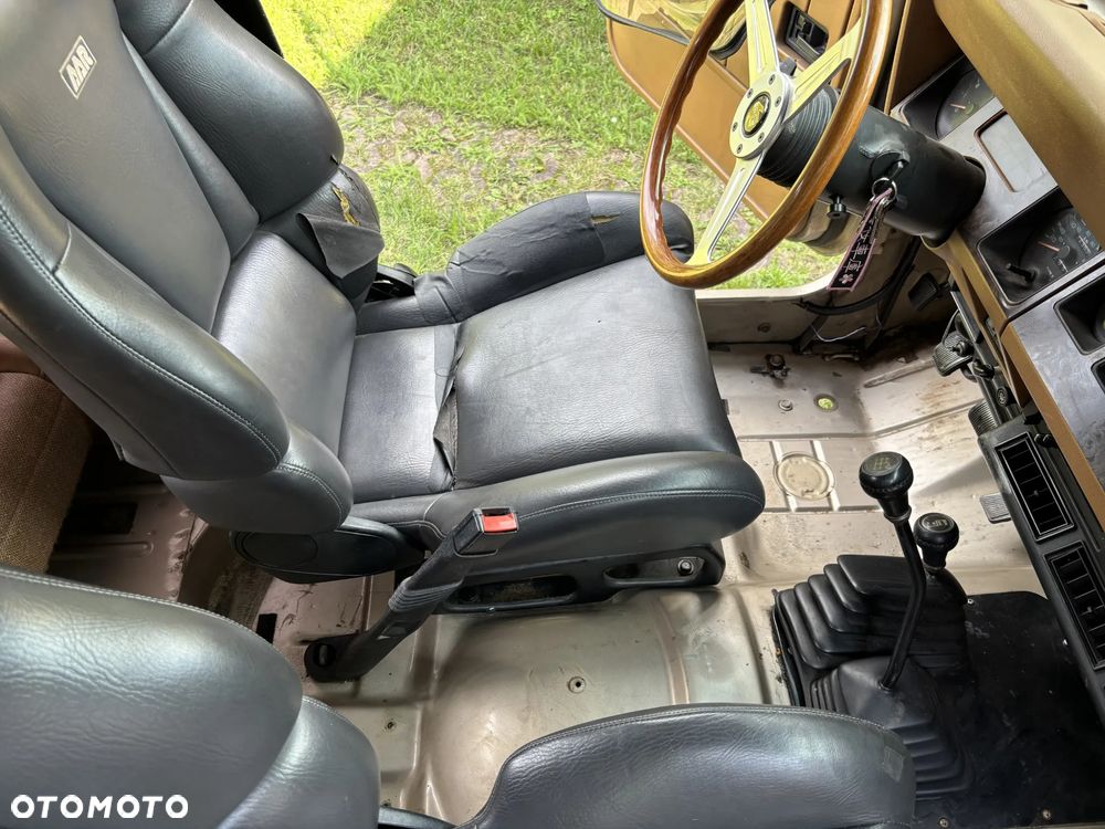 Jeep Wrangler - 14