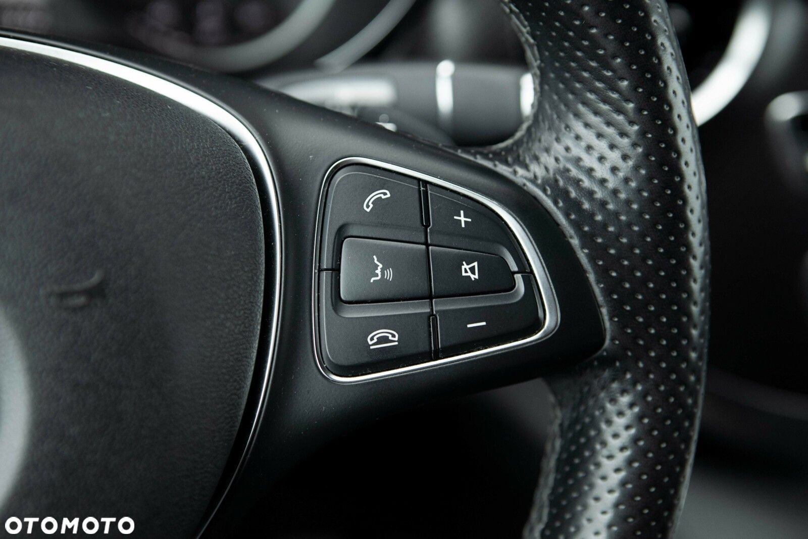 Mercedes-Benz Klasa V 300 d 4-Matic Avantgarde 9G-Tronic (d³ugi) - 23