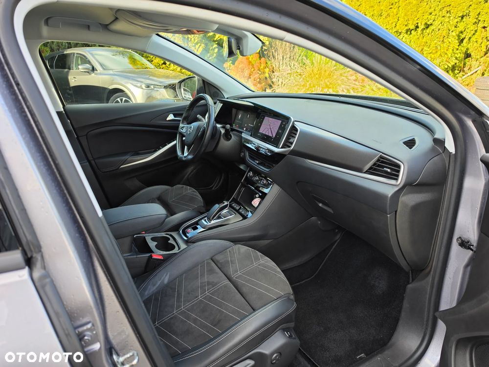 Opel Grandland X - 16