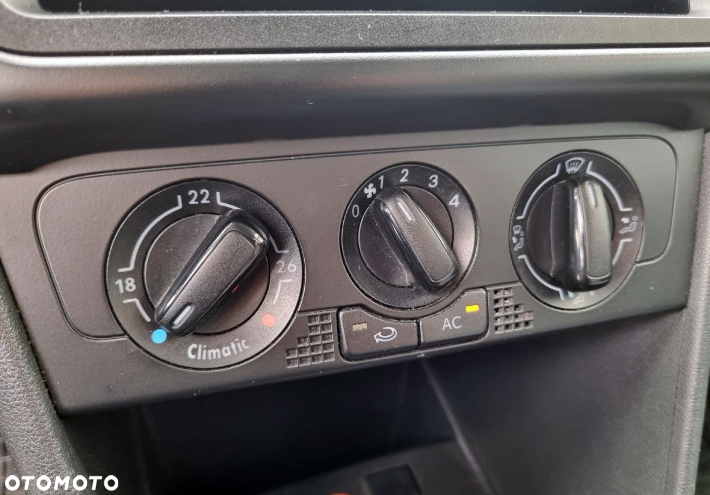 Volkswagen Polo - 28