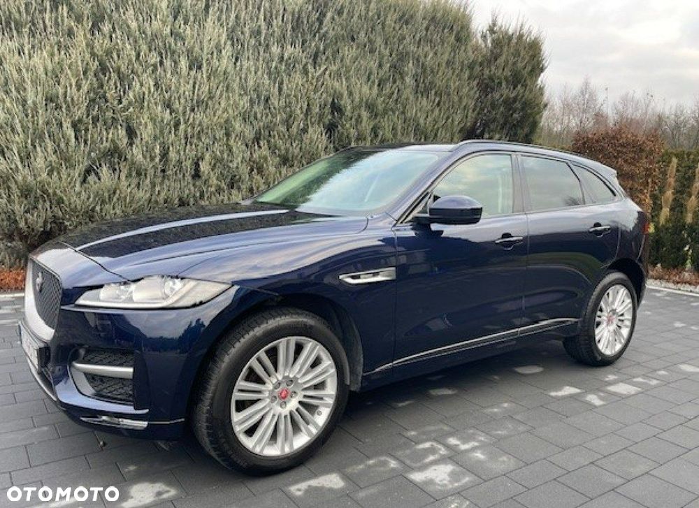 Jaguar F-Pace - 5