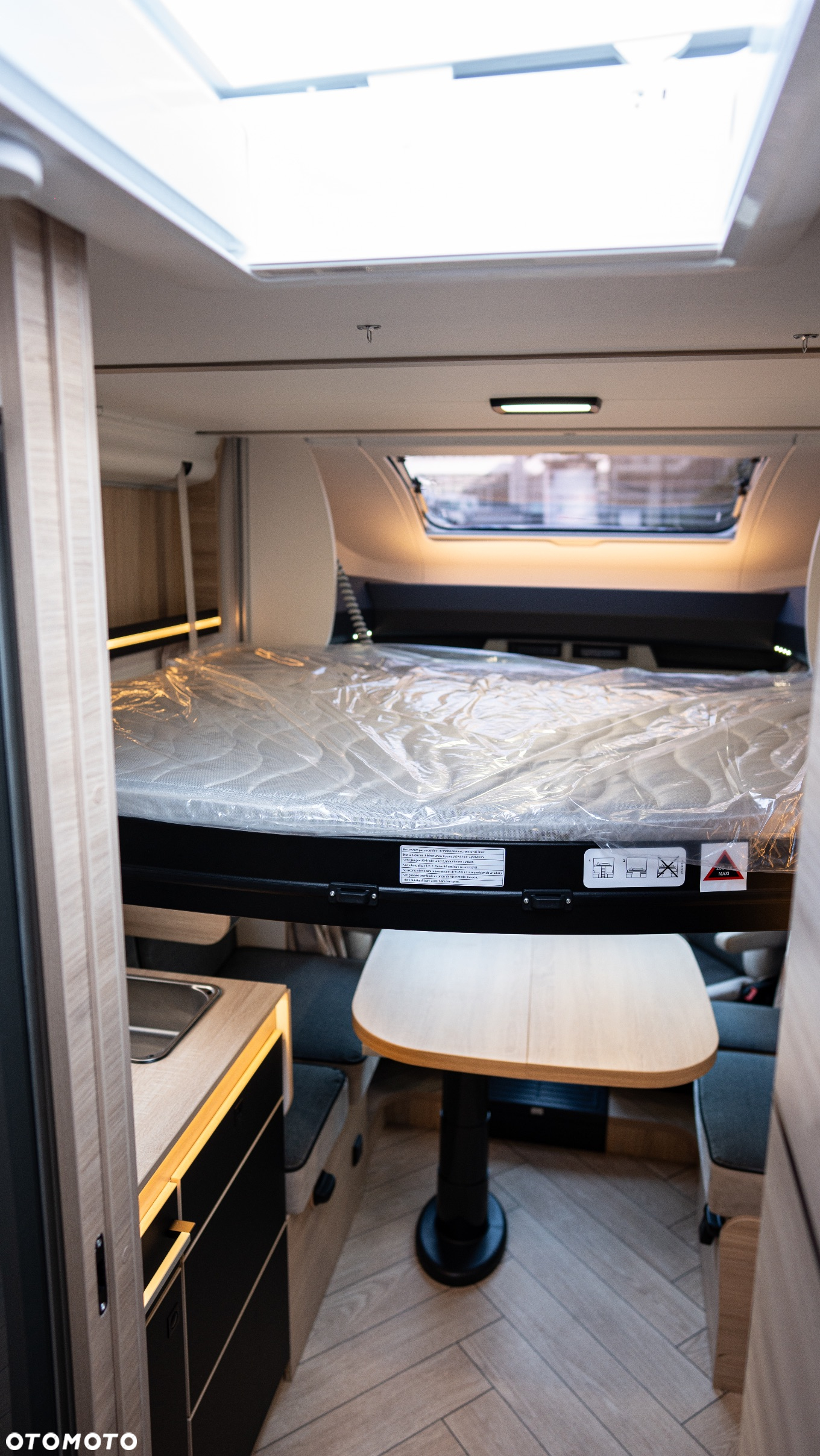 Ford CHAUSSON 777 ETAPE LINE - 19