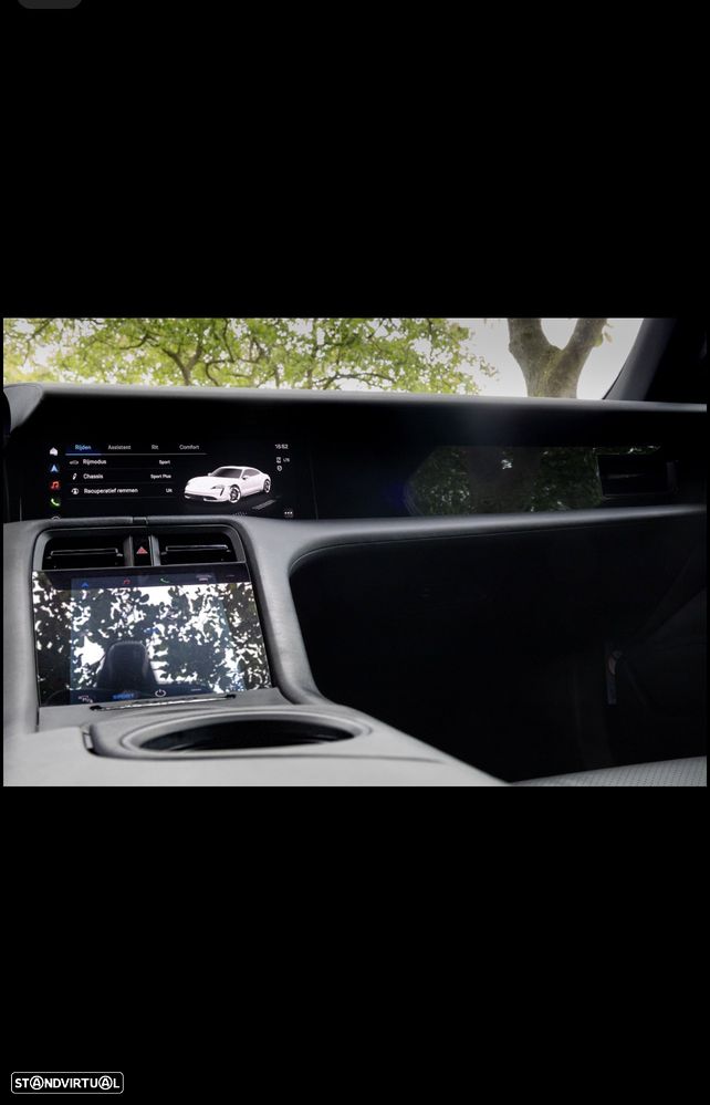 Porsche Taycan Standard - 12