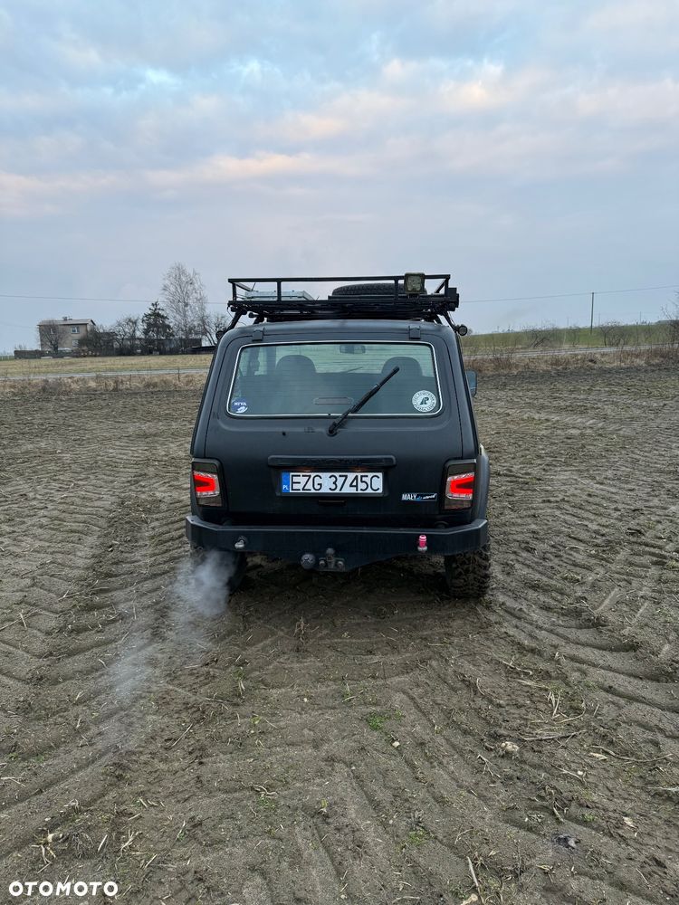 Lada Niva 1.7i - 2