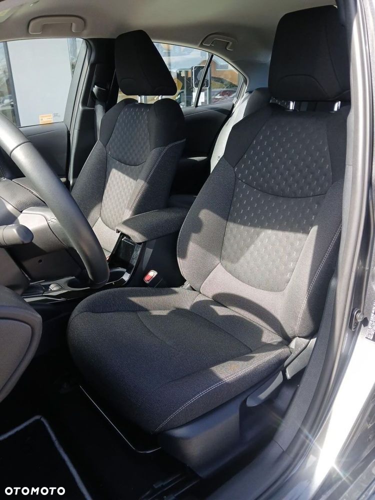 Toyota Corolla 1.8 Hybrid Comfort - 37