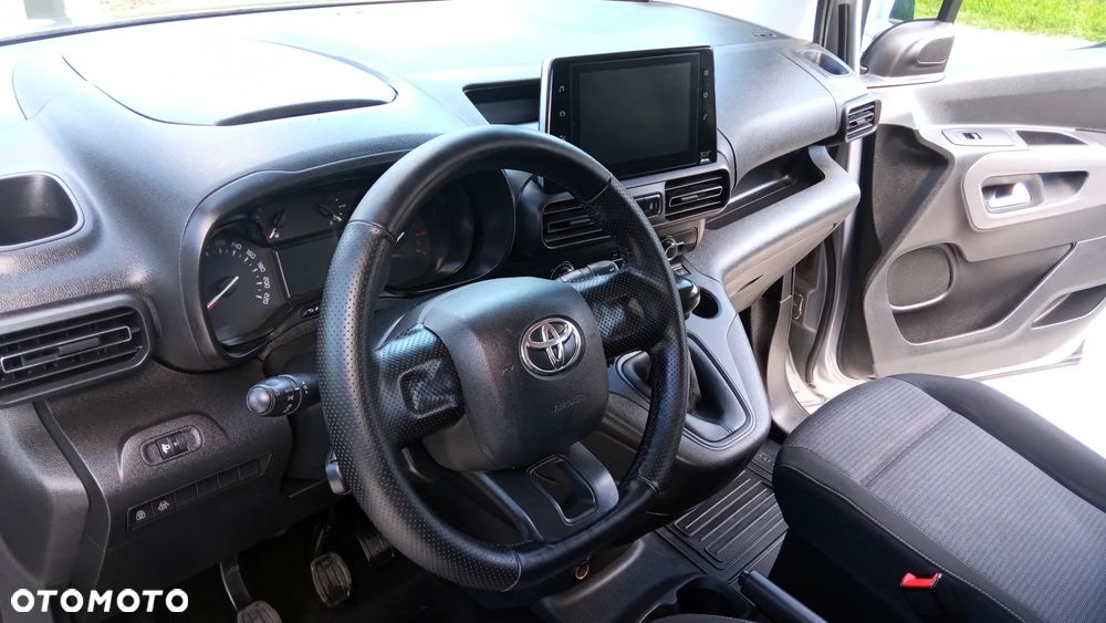 Toyota Proace City Verso 1.5 D-4D Business - 19
