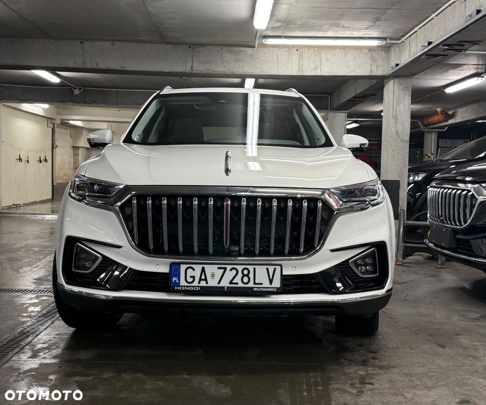 Hongqi HS5 - 16