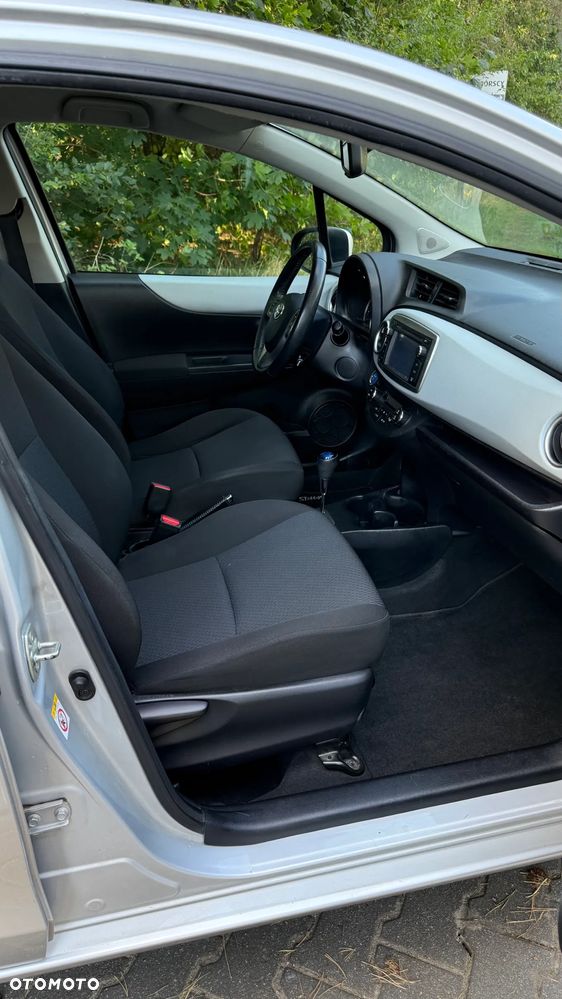 Toyota Yaris - 18