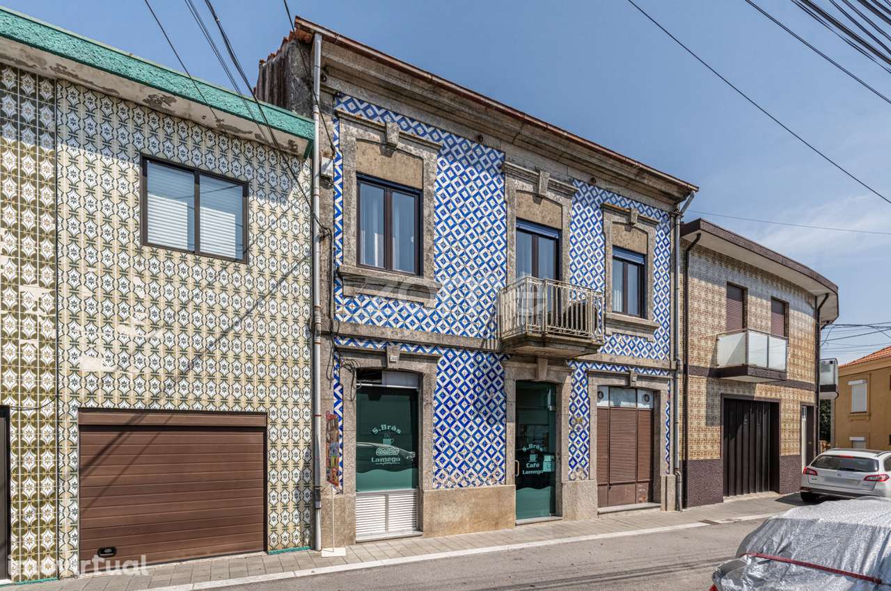 Moradia Multifuncional em Baguim do Monte / Gondomar - Grande imagem: 2/48