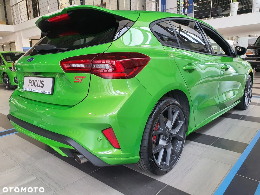 Ford Focus 2.3 EcoBoost ST X - 8
