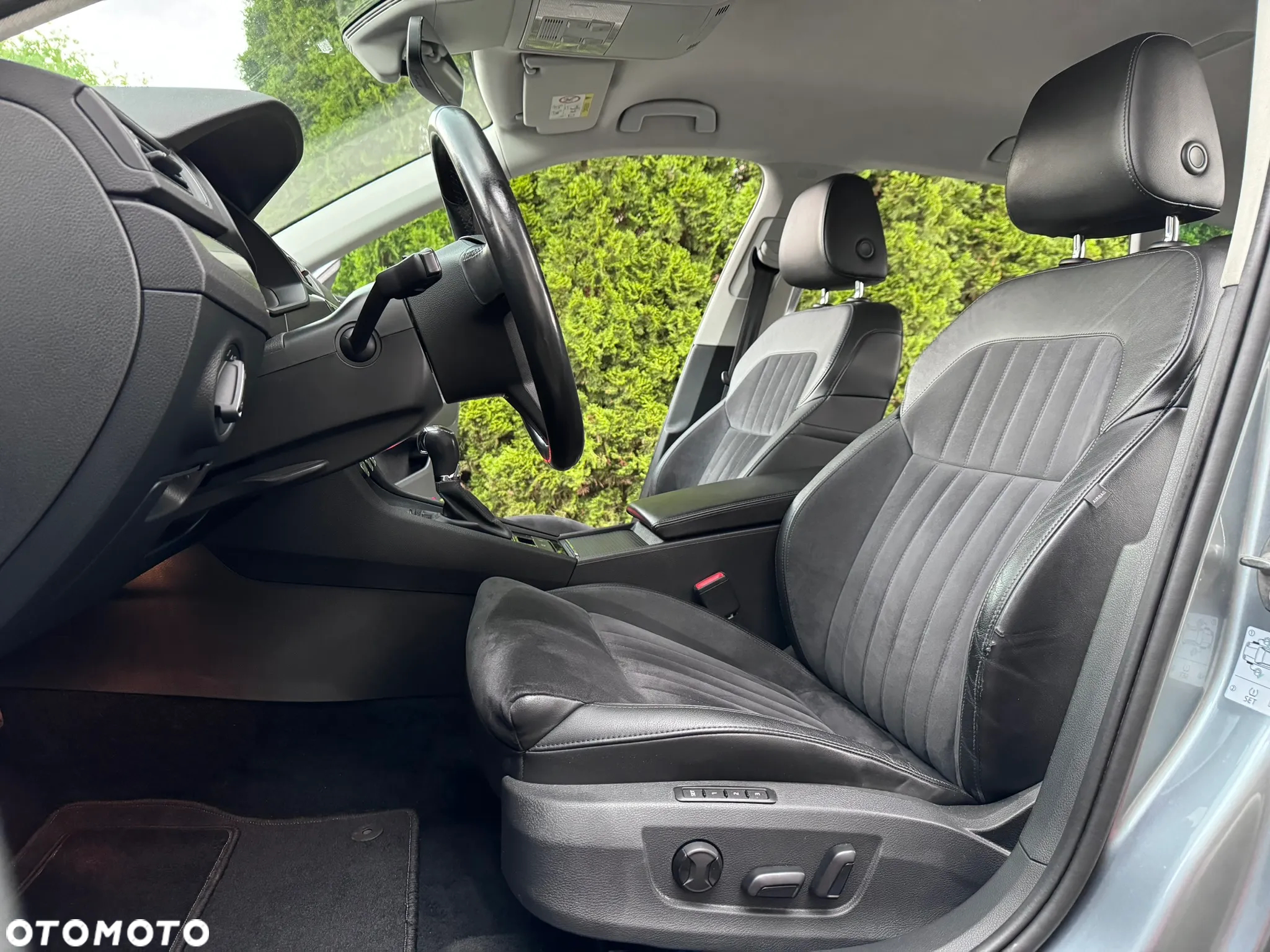 Skoda Superb 2.0 TDI Sportline DSG - 15