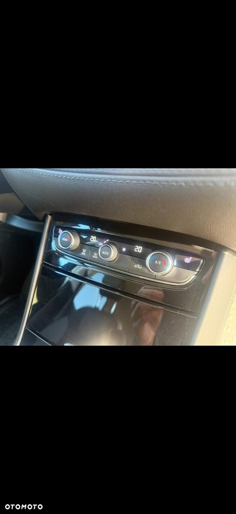 Opel Grandland X 1.2 T GPF Design&Tech S&S - 20