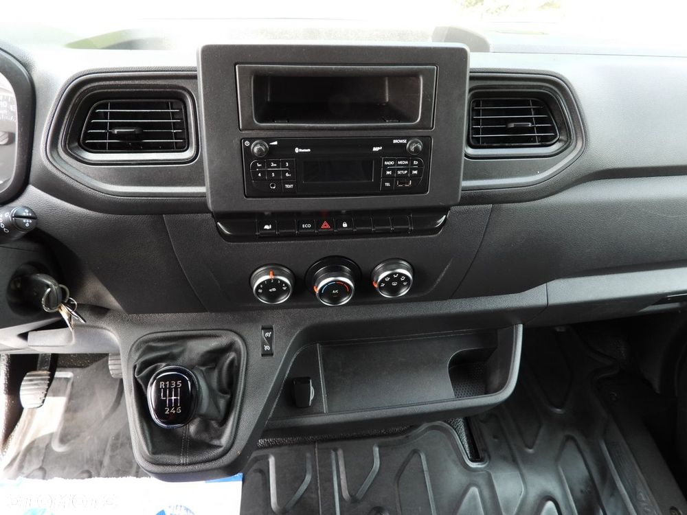Renault MASTER WYWROTKA TEMPOMAT LEDY BLIŹNIACZE KOŁA KLIMATYZACJA  130KM - 36