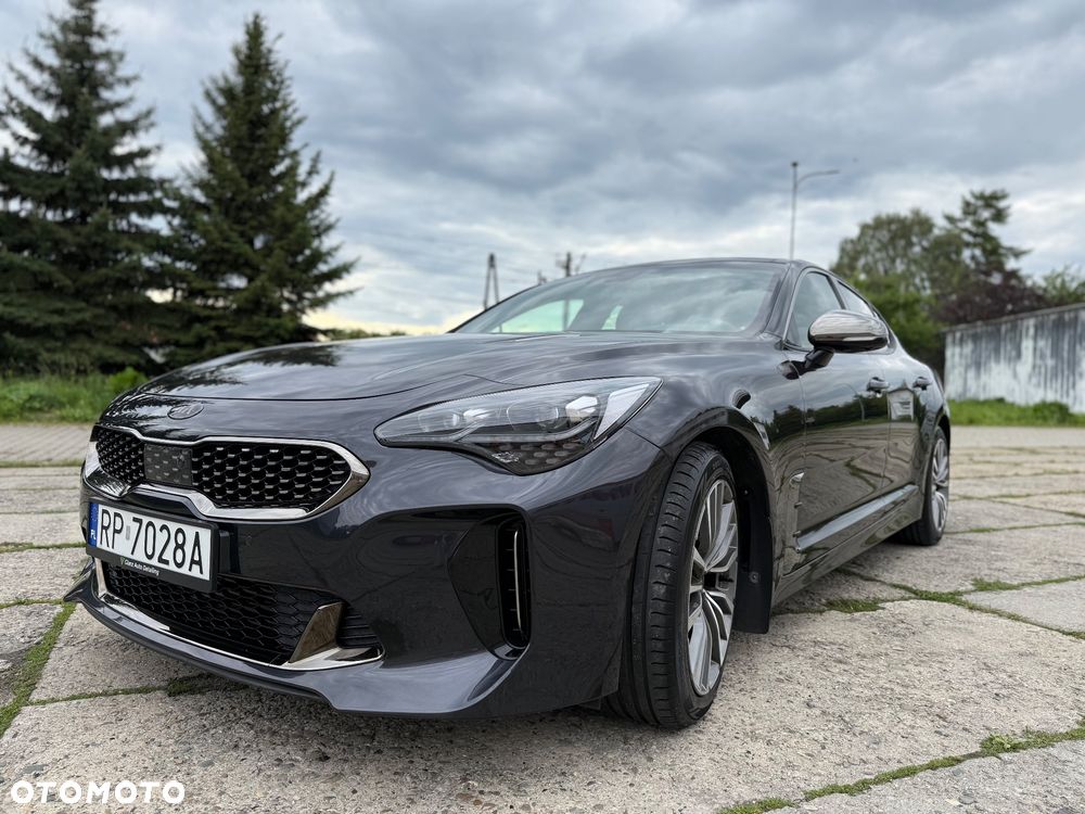 Kia Stinger 2.0 T-GDI GT Line - 17