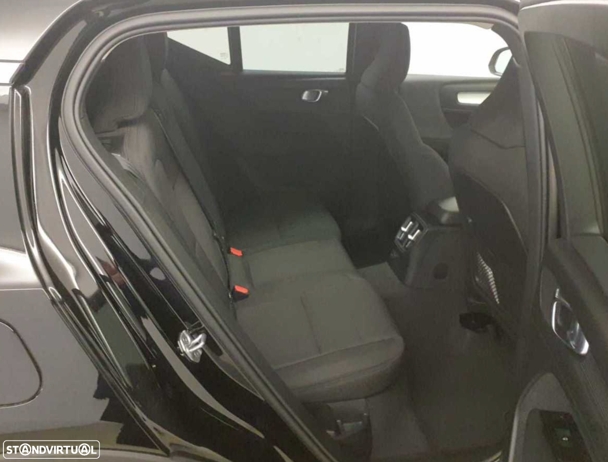 Volvo XC 40 1.5 T4 PHEV R-Design - 22