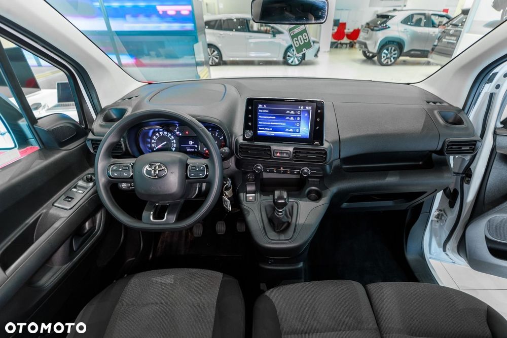 Toyota PROACE CITY VERSO - 6