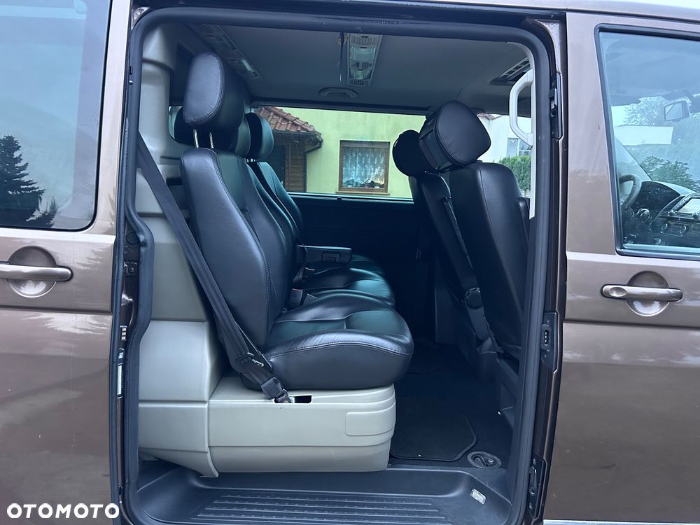 Volkswagen Transporter Multivan DSG Highline - 12