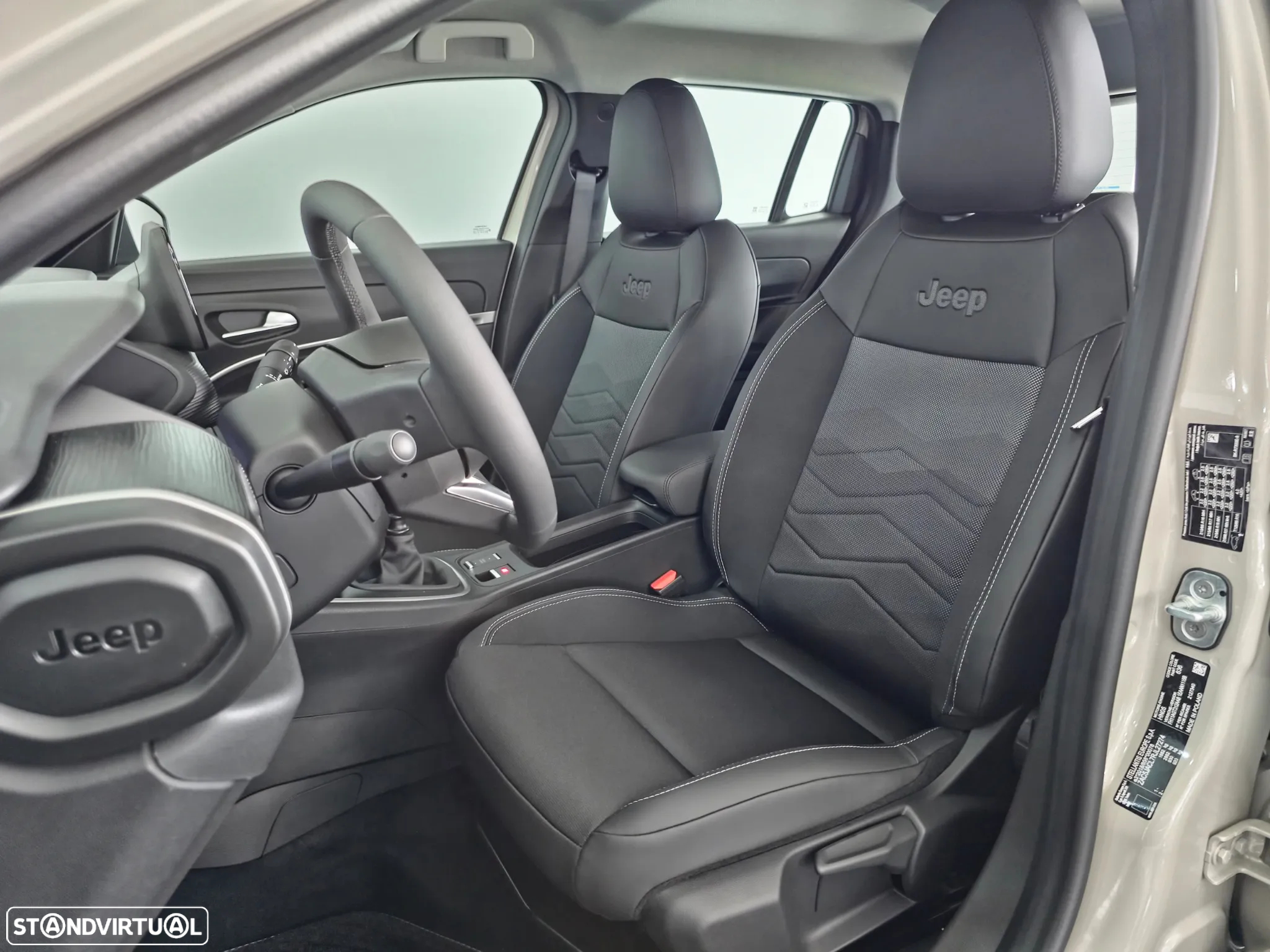 Jeep Avenger 1.2 GSE T3 Altitude - 13