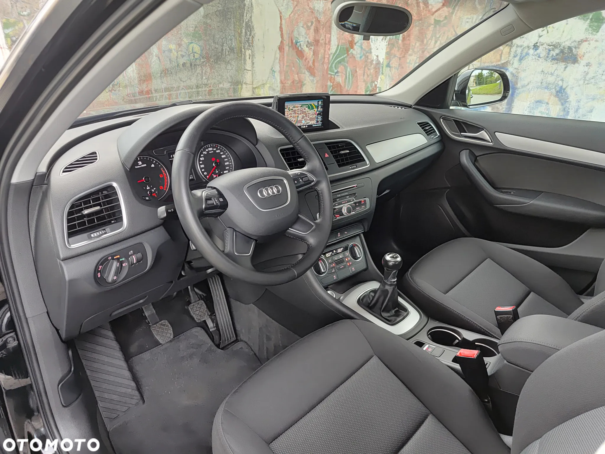 Audi Q3 2.0 TDI - 8