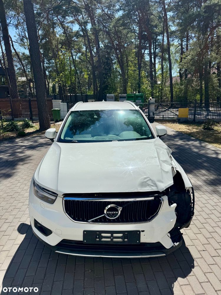 Volvo XC 40 B4 B Momentum Pro - 9