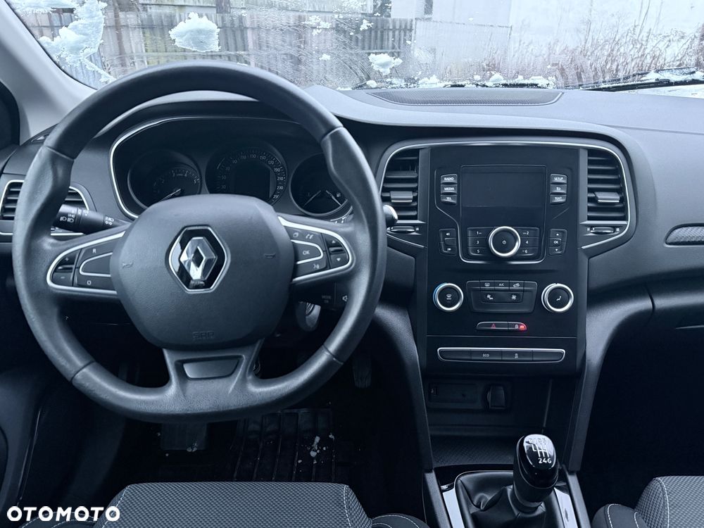 Renault Megane 1.3 TCe FAP Life - 8