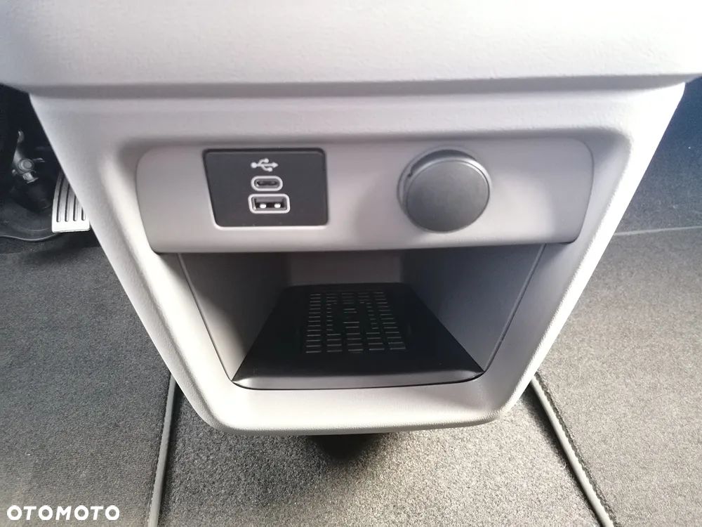 Ford Tourneo Custom 2.5 PHEV CVT 340 L2 Active - 36