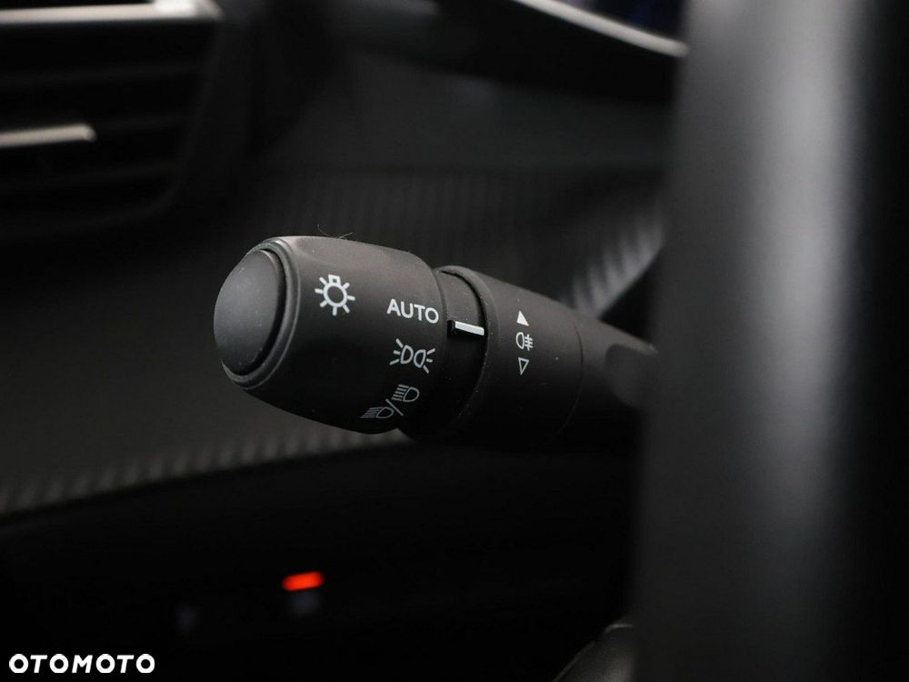 Peugeot 2008 PureTech 130 Allure Pack - 34