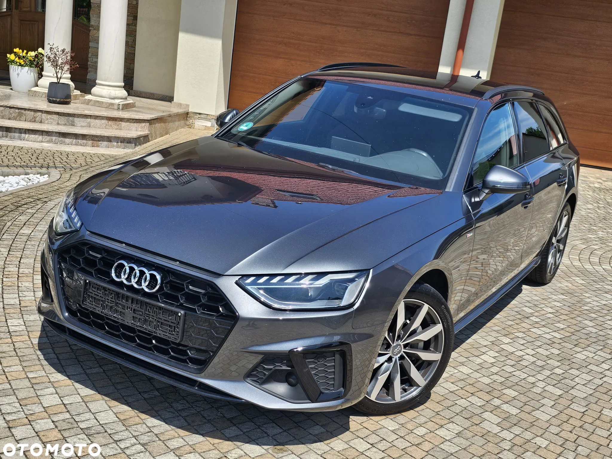 Audi A4 Avant 40 TDI S tronic S line - 4