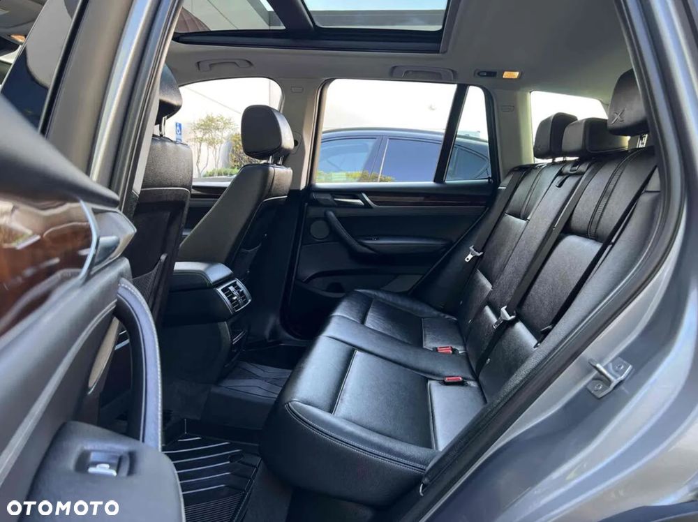 BMW X3 28i xDrive - 12