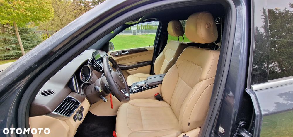 Mercedes-Benz GLE - 7