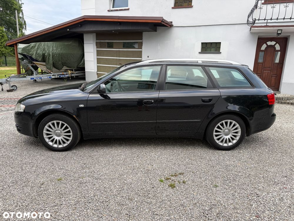 Audi A4 Avant 2.0 TDI - 13
