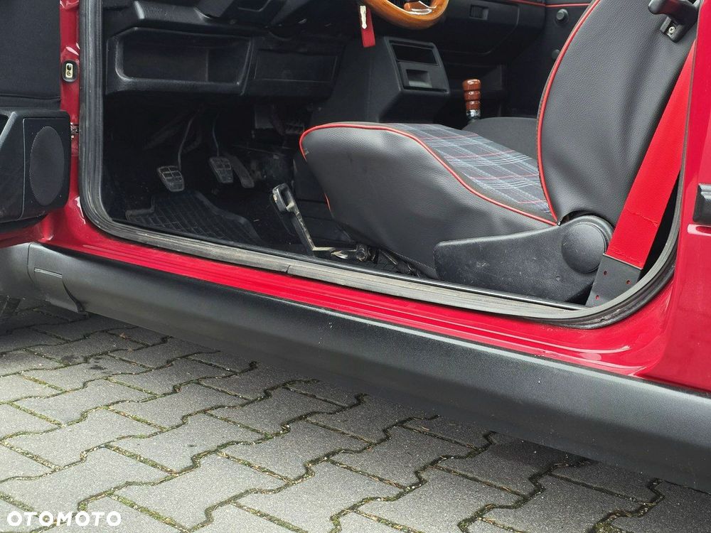 Volkswagen Jetta 1.3 GL - 35