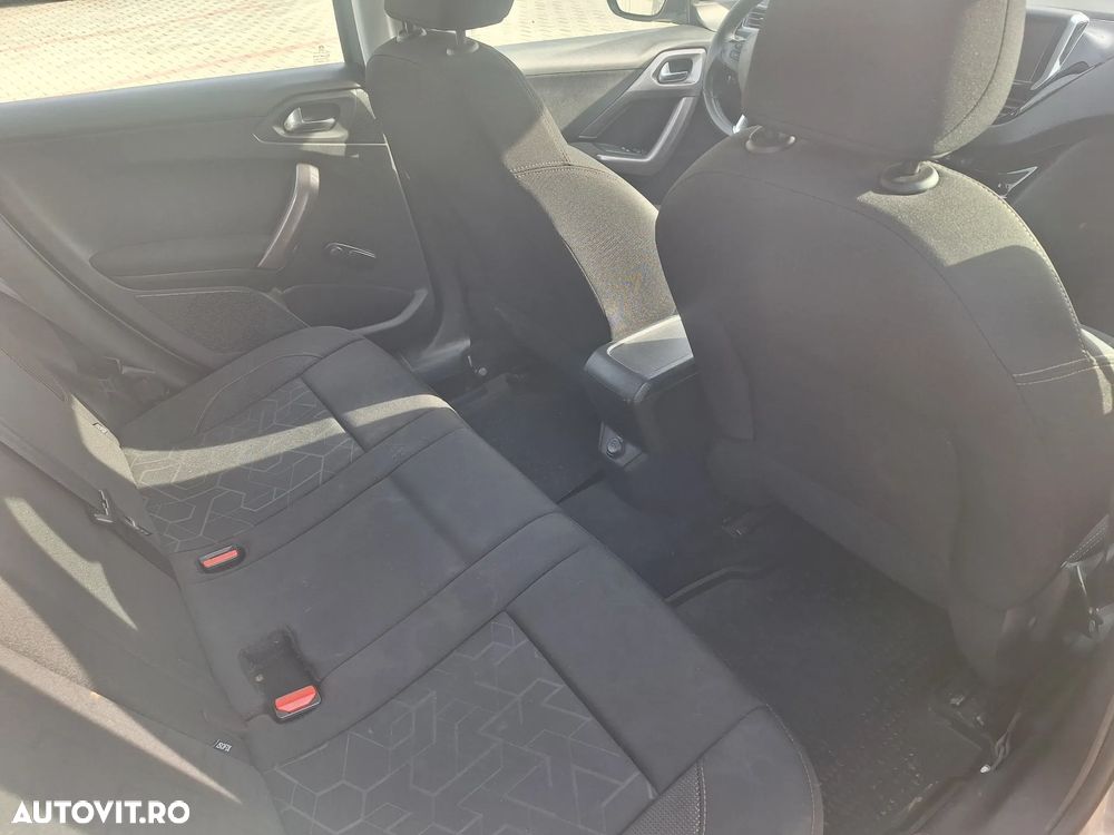 Peugeot 2008 1.6 BlueHDi FAP S&S Allure - 6